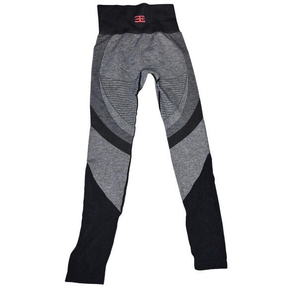 Engineered Life Activewear Set - Picture 10 of 13